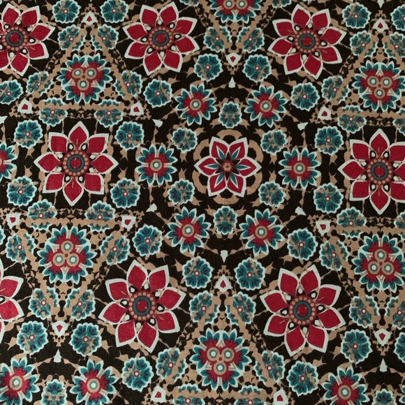 LulaRoe Irma - Picture 3 of 3